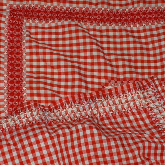 2 Vintage Baby or Doll Blankets with Cat Handmade BOTTOM DOLLAR SALE!!!!! - Picture 7 of 9